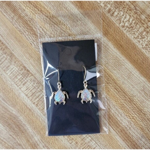 Turtle Charm Earrings - Picture 2 of 3